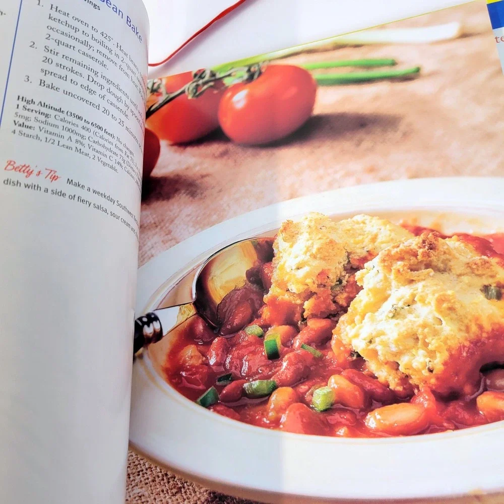 Betty Crocker Bisquick Cookbook Hardback Spiral Bound Recipes Book 2000's Era